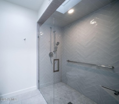 Beautifully Remodeled Scottsdale Townhome!
Fully updated 2 on Scottsdale Silverado Golf Club in Arizona - for sale on GolfHomes.com, golf home, golf lot