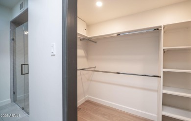 Beautifully Remodeled Scottsdale Townhome!
Fully updated 2 on Scottsdale Silverado Golf Club in Arizona - for sale on GolfHomes.com, golf home, golf lot