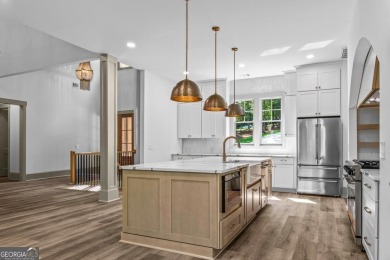 Stunning Lakefront Luxury Home in Reynolds Landing with Sunset on Reynolds Lake Oconee - The Landing in Georgia - for sale on GolfHomes.com, golf home, golf lot