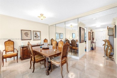 Beautifully maintained 3 bed 2 bath corner unit condo in on Oaks Country Club in Florida - for sale on GolfHomes.com, golf home, golf lot