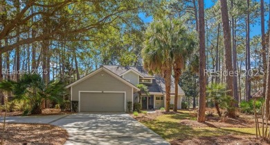 3 BD 3BTH home with soaring 20' cathedral ceilings on Dolphin Head Golf Club in South Carolina - for sale on GolfHomes.com, golf home, golf lot