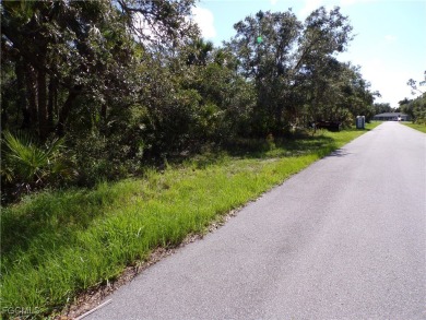 This lot is on a quiet street that would be a great place to on Sabal Trace Golf and Country Club in Florida - for sale on GolfHomes.com, golf home, golf lot