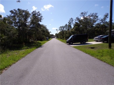 This lot is on a quiet street that would be a great place to on Sabal Trace Golf and Country Club in Florida - for sale on GolfHomes.com, golf home, golf lot