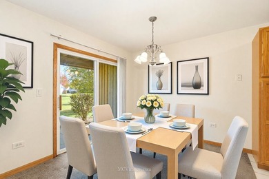 Welcome to this beautiful first-floor condo in Carillon's on The Links at Carillon in Illinois - for sale on GolfHomes.com, golf home, golf lot