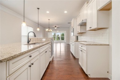 Welcome to this beautifully maintained 2-bedroom home featuring on Canongate Golf At Sun City Peachtree in Georgia - for sale on GolfHomes.com, golf home, golf lot