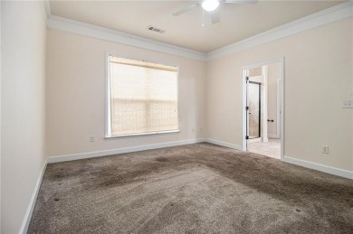 Welcome to this beautifully maintained 2-bedroom home featuring on Canongate Golf At Sun City Peachtree in Georgia - for sale on GolfHomes.com, golf home, golf lot
