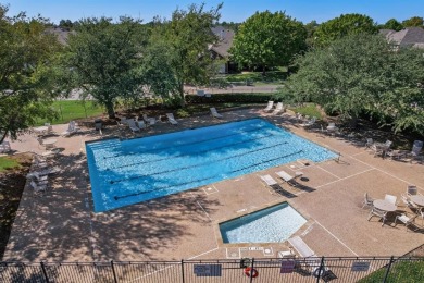 Seller offering $15,000 credit to buyer for upgrades, closing on Woodbridge Golf Club in Texas - for sale on GolfHomes.com, golf home, golf lot