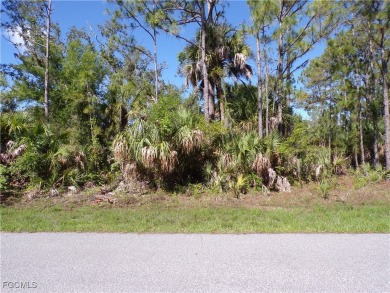 This lot is on a quiet street that would be a great place to on Sabal Trace Golf and Country Club in Florida - for sale on GolfHomes.com, golf home, golf lot