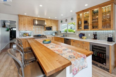 Gorgeous custom built home in the Proctor School area with large on Willow Park Golf Course in California - for sale on GolfHomes.com, golf home, golf lot