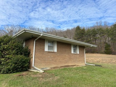 BRICK HOME WITH BASEMENT - 2.53+/- ACRES - LIBERTY, KY.    Brick on Hickory Hills Country Club in Kentucky - for sale on GolfHomes.com, golf home, golf lot