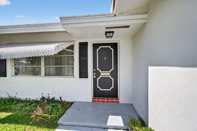 Charming Canal Front 2-Bed, 2-Bath Home with Stunning Upgrades! on Leisureville Community Golf Course in Florida - for sale on GolfHomes.com, golf home, golf lot