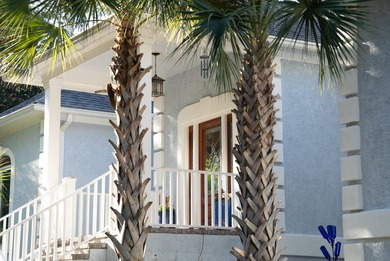 Enjoy one floor living in this light, bright & gracious Seabrook on The Seabrook Island Club in South Carolina - for sale on GolfHomes.com, golf home, golf lot