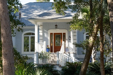 Enjoy one floor living in this light, bright & gracious Seabrook on The Seabrook Island Club in South Carolina - for sale on GolfHomes.com, golf home, golf lot
