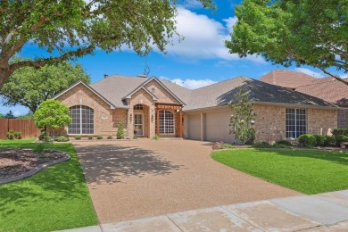 Picture a three-bedroom haven overlooking the sprawling green on Oakmont Country Club in Texas - for sale on GolfHomes.com, golf home, golf lot