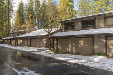 Gorgeous remodeled townhome comes completely furnished and on Forest Meadows Golf Course in California - for sale on GolfHomes.com, golf home, golf lot