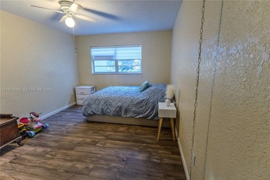 Corner condo located in the heart of Plantation. This spacious on  in Florida - for sale on GolfHomes.com, golf home, golf lot