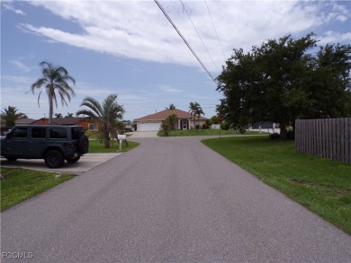 This lot is on a quiet street that would be a great place to on Rotonda Golf and Country Club - Long Marsh  in Florida - for sale on GolfHomes.com, golf home, golf lot
