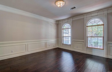 Gorgeous Home in the Lawrence Addition of Maumelle, nestled on on Maumelle Golf and Country Club in Arkansas - for sale on GolfHomes.com, golf home, golf lot