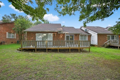 Welcome to your peaceful escape by the lake! This spacious 3 bed on Foxboro Golf Club in South Carolina - for sale on GolfHomes.com, golf home, golf lot