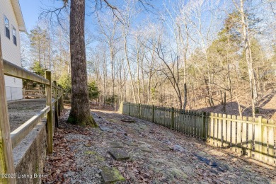 Secluded 2-Bedroom Home in Doe Valley - Resort-Style Living!

 on Doe Valley Country Club in Kentucky - for sale on GolfHomes.com, golf home, golf lot