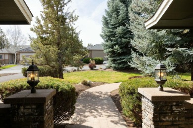 Eaglecrest Living at Its Finest!Located in the prestigious on Eagle Crest Golf Resort - Ridge Course in Oregon - for sale on GolfHomes.com, golf home, golf lot