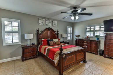 Welcome to this charming home in the Inverness Golf and Country on Inverness Golf and Country Club in Florida - for sale on GolfHomes.com, golf home, golf lot