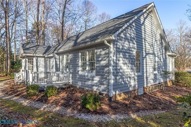 Welcome to the desirable Hills Quarters community in Irvington on King Carter Golf Course in Virginia - for sale on GolfHomes.com, golf home, golf lot