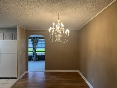 Price Reduced $20K - Motivated Seller - This is an unusually on The Meadows At Countrywood in Florida - for sale on GolfHomes.com, golf home, golf lot