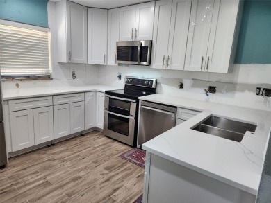 Price Reduced, Bring Offers! Outstanding Location! on The Dunedin Country Club in Florida - for sale on GolfHomes.com, golf home, golf lot