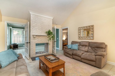 Make this cute 2 bedroom, 2 bath home yours.  Located in on Myrtle Beach National Golf Course in South Carolina - for sale on GolfHomes.com, golf home, golf lot