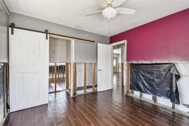 Price Reduced, Bring Offers! Outstanding Location! on The Dunedin Country Club in Florida - for sale on GolfHomes.com, golf home, golf lot