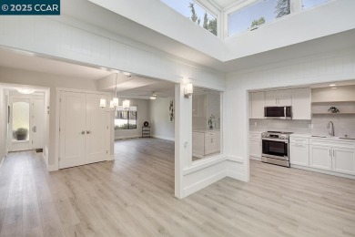 Beautifully remodeled 2 bed, 1.5 bath Golden Gate model with no on Rossmoor Golf Course in California - for sale on GolfHomes.com, golf home, golf lot