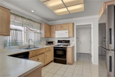 Beautifully maintained 2 bed, 2 bath home in desirable Sun City on Highland Falls Golf Club in Nevada - for sale on GolfHomes.com, golf home, golf lot