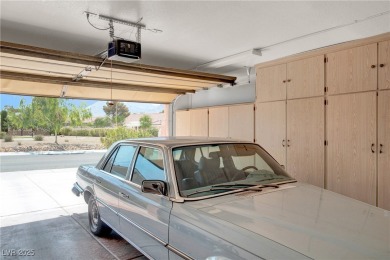 Beautifully maintained 2 bed, 2 bath home in desirable Sun City on Highland Falls Golf Club in Nevada - for sale on GolfHomes.com, golf home, golf lot