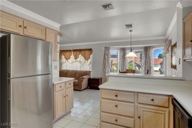 Beautifully maintained 2 bed, 2 bath home in desirable Sun City on Highland Falls Golf Club in Nevada - for sale on GolfHomes.com, golf home, golf lot