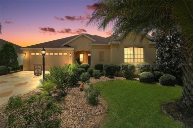 MAGNIFICENT 3/2 Camden TURNKEY with ENCLOSED UNDER-AIR LANAI and on The Links of Spruce Creek in Florida - for sale on GolfHomes.com, golf home, golf lot