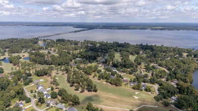 This Beautiful Brick 4BR-3.5BA home is located on an extra-large on Santee-Cooper Country Club in South Carolina - for sale on GolfHomes.com, golf home, golf lot