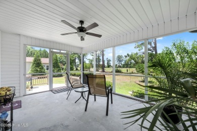 Welcome to this beautiful 3-bedroom, 2-bath home nestled in the on Harbour Point Golf Club in North Carolina - for sale on GolfHomes.com, golf home, golf lot