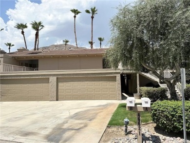 Elegant Living in Indian Wells. Discover the serene beauty of on Indian Wells Golf Resort and Country Club in California - for sale on GolfHomes.com, golf home, golf lot