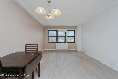 This spacious 1 bedroom, 1 bath with ample closet space, freshly on Silver Lake Golf Course in New York - for sale on GolfHomes.com, golf home, golf lot