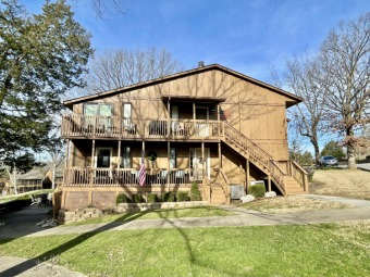 Very nice lower level condo located in a gated Lake Cumberland on Woodson Bend Resort in Kentucky - for sale on GolfHomes.com, golf home, golf lot