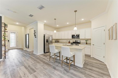 Move right in and start living the Florida lifestyle in this on Rosedale Golf and Tennis Club in Florida - for sale on GolfHomes.com, golf home, golf lot