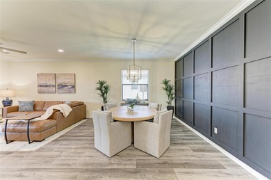 Move right in and start living the Florida lifestyle in this on Rosedale Golf and Tennis Club in Florida - for sale on GolfHomes.com, golf home, golf lot