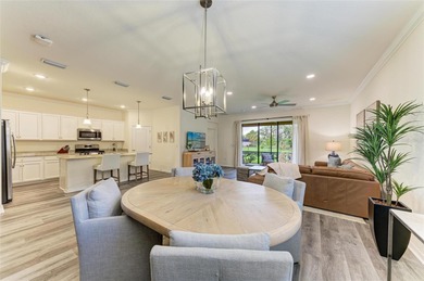 Move right in and start living the Florida lifestyle in this on Rosedale Golf and Tennis Club in Florida - for sale on GolfHomes.com, golf home, golf lot