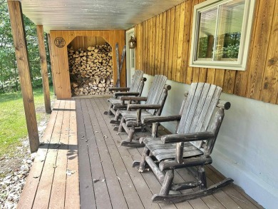 Welcome to this beautifully updated 3-bedroom, 2-bathroom home on Hermitage Club Golf Course in Vermont - for sale on GolfHomes.com, golf home, golf lot