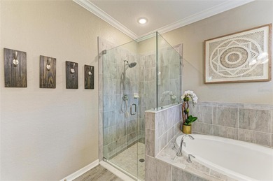 Move right in and start living the Florida lifestyle in this on Rosedale Golf and Tennis Club in Florida - for sale on GolfHomes.com, golf home, golf lot