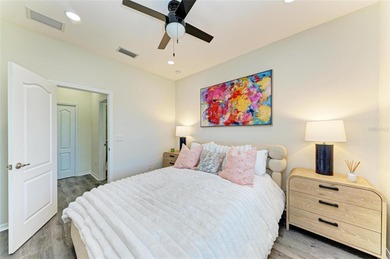 Move right in and start living the Florida lifestyle in this on Rosedale Golf and Tennis Club in Florida - for sale on GolfHomes.com, golf home, golf lot