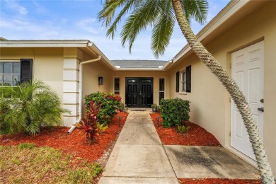 Under contract-accepting backup offers. One or more photo(s) has on Palm Aire Country Club of Sarasota in Florida - for sale on GolfHomes.com, golf home, golf lot