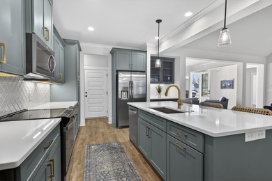 Practically brand new and barely lived in, this 2024 Aspen Ridge on Harbor Club Golf and Country Club in Georgia - for sale on GolfHomes.com, golf home, golf lot