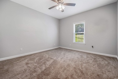 Modern Home in a Resort-Style Community Near Downtown Hot on Diamondhead Golf and Country Club in Arkansas - for sale on GolfHomes.com, golf home, golf lot